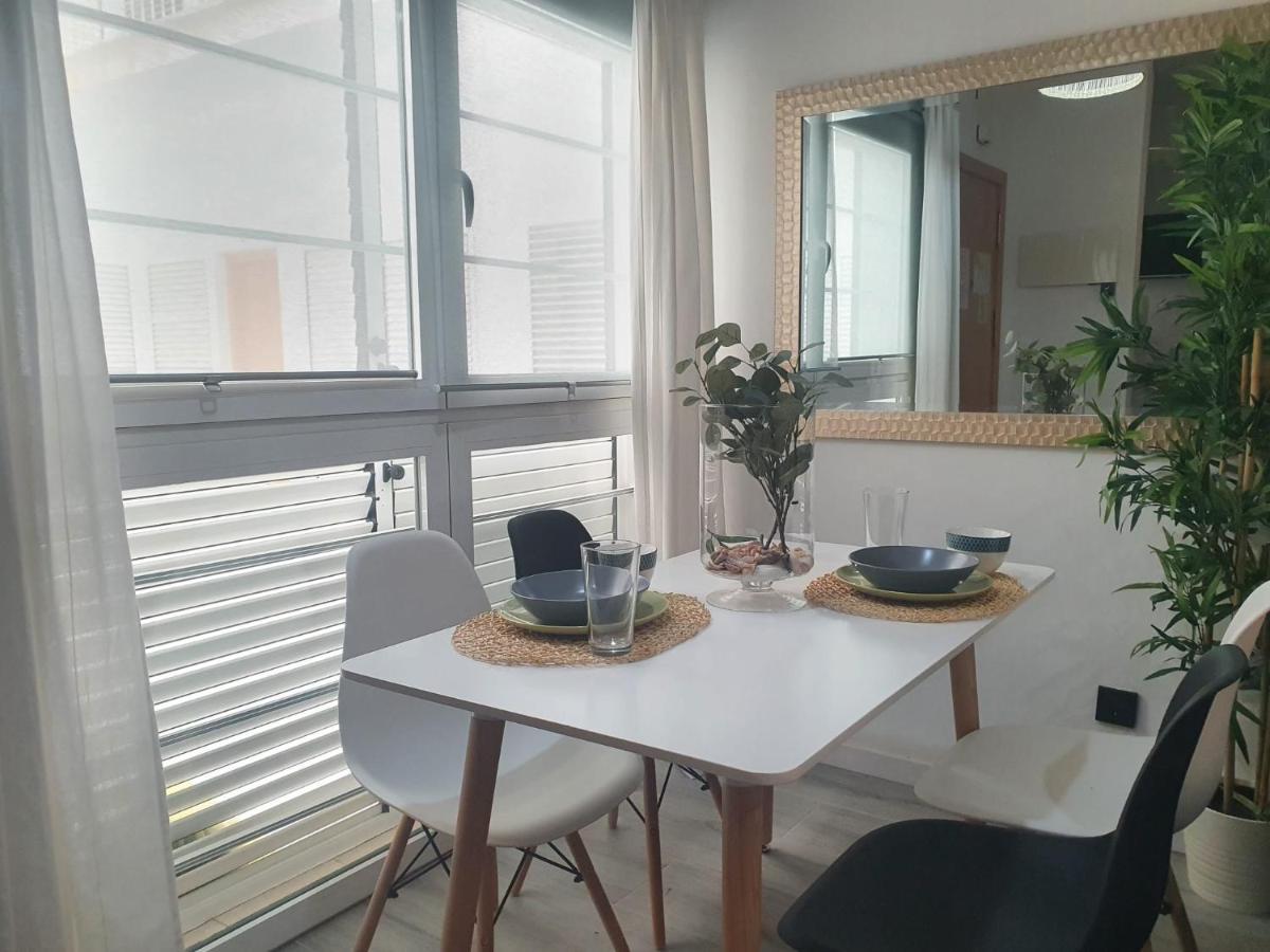 Apartamentos Alamos Málaga Buitenkant foto